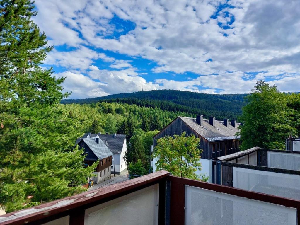 Ferienwohnungen Zauberberg, Schneehase & Glitzerhirsch Oberwiesenthal Buitenkant foto