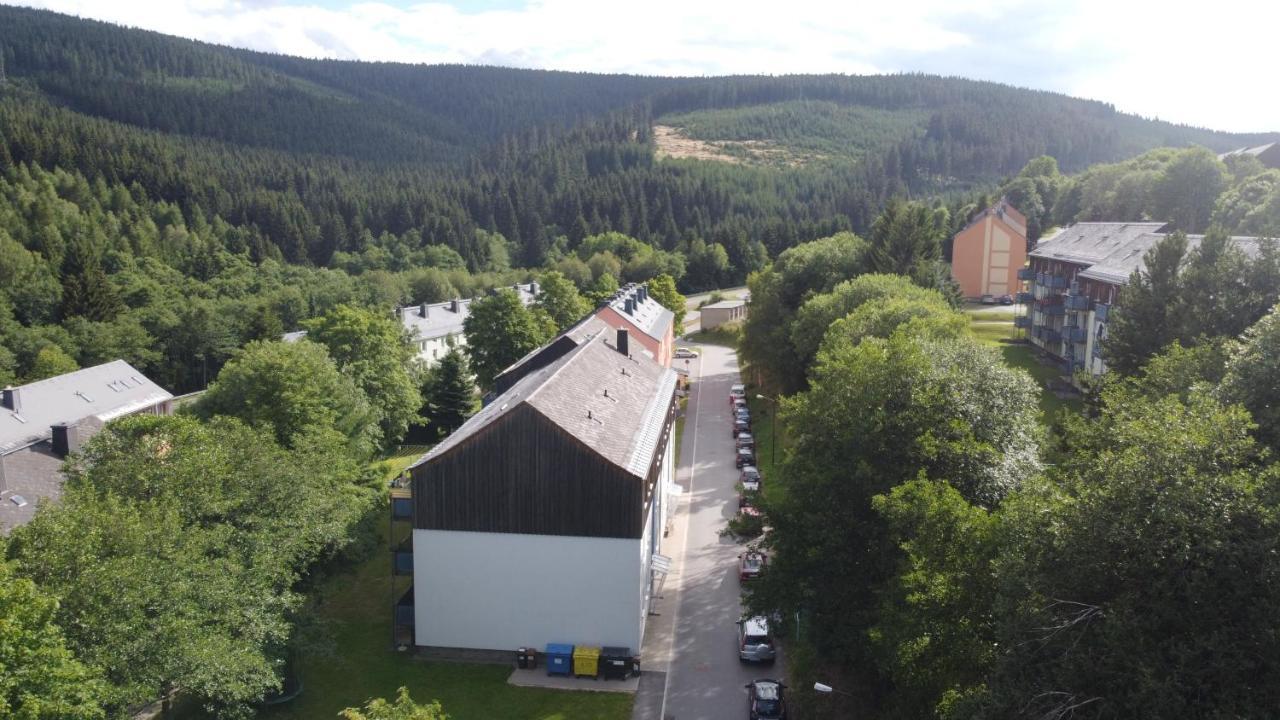 Ferienwohnungen Zauberberg, Schneehase & Glitzerhirsch Oberwiesenthal Buitenkant foto